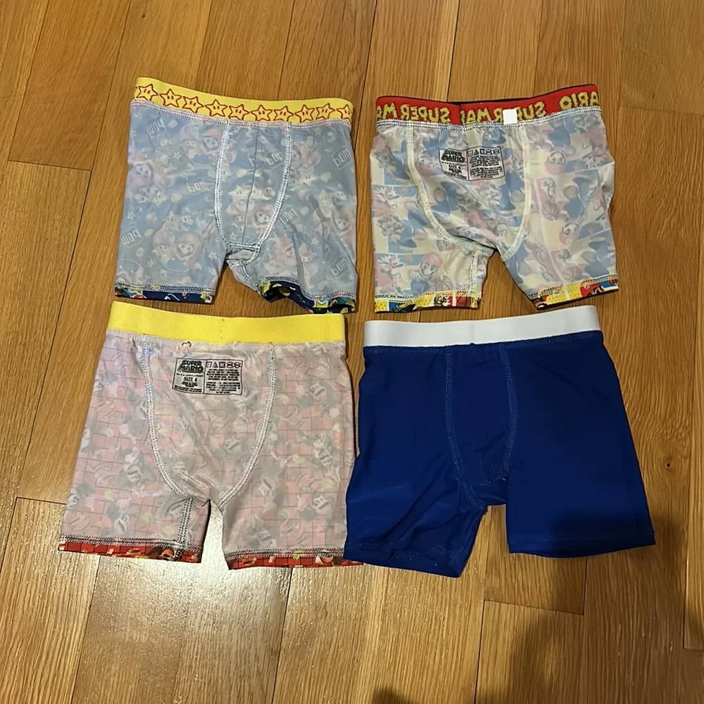 Nintendo boys Super Mario Bros Four Pack Athletic Boxer Briefs Underwear